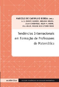Tendências Internacionais em Formação de Professores de Matemática